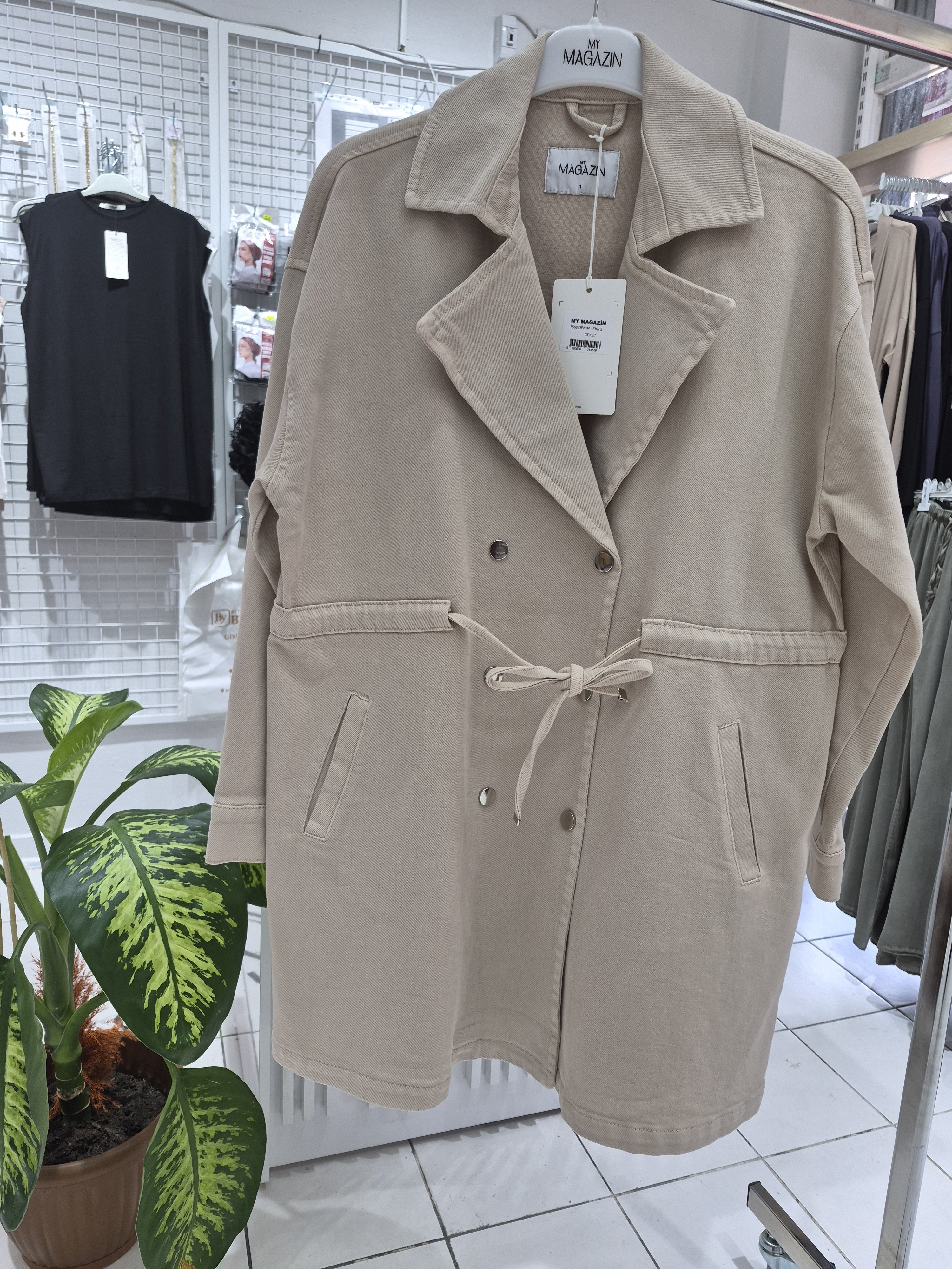 denim trenc