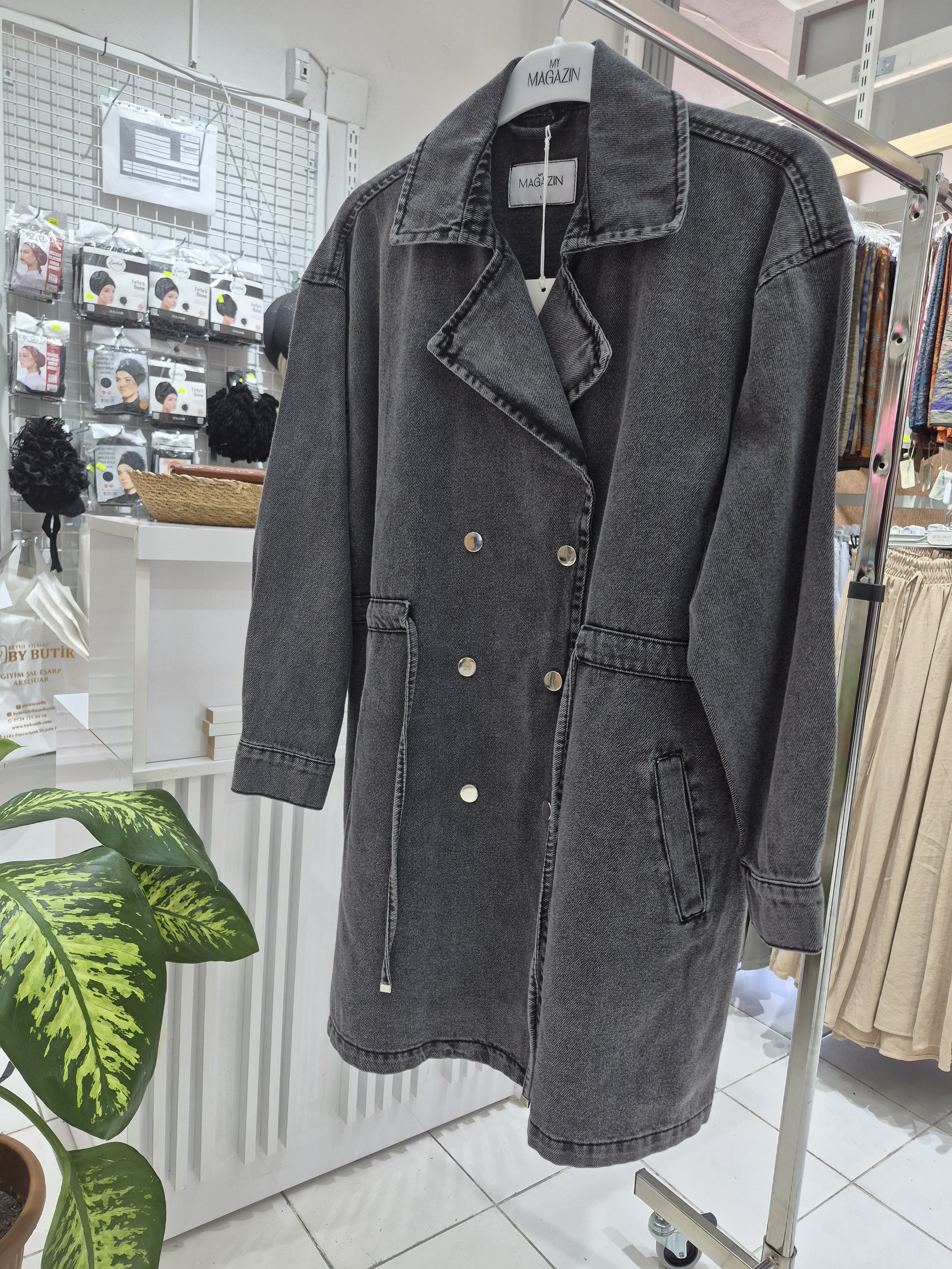 denim trenc